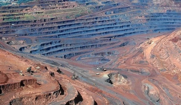 Câmara de Parauapebas instaura CPI da Mineração para investigar impactos socioambientais e repasses da CFEM