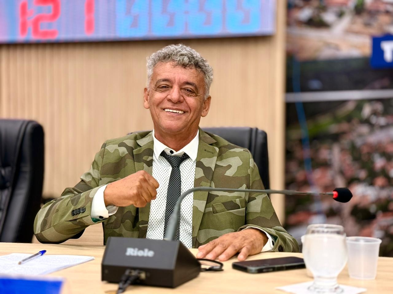 IVereador Zé da Lata solicita informações sobre dispensas de licitação em três secretarias municipais de Parauapebas