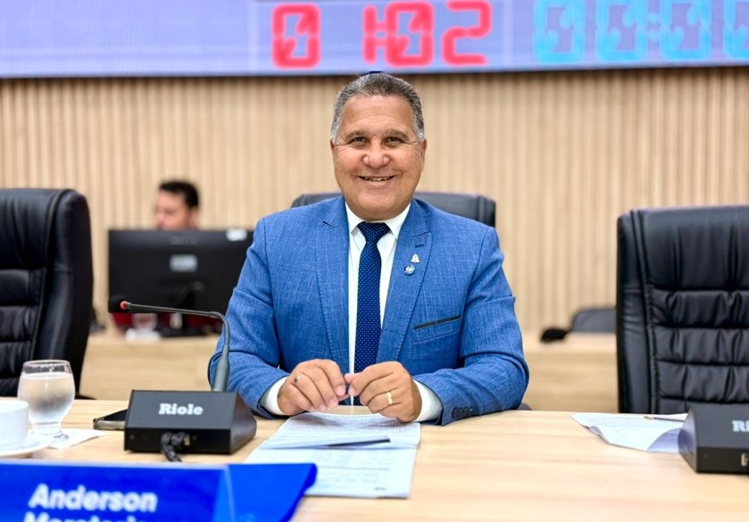 IAnderson Moratorio cobra raio-x da alfabetização de Parauapebas